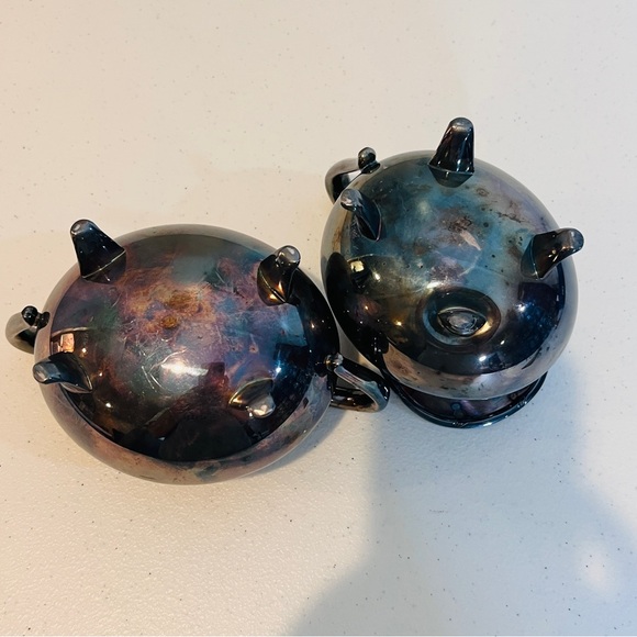 Vintage 1881 Rogers Croydon Silverplate Holloware Sugar Bowl and Creamer Set - Picture 8 of 11